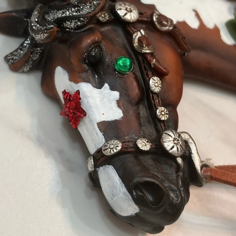 Holiday Horses: “Christmas Eve” design. Decorated Christmas horse ornamnent - Picture 8 of 14
